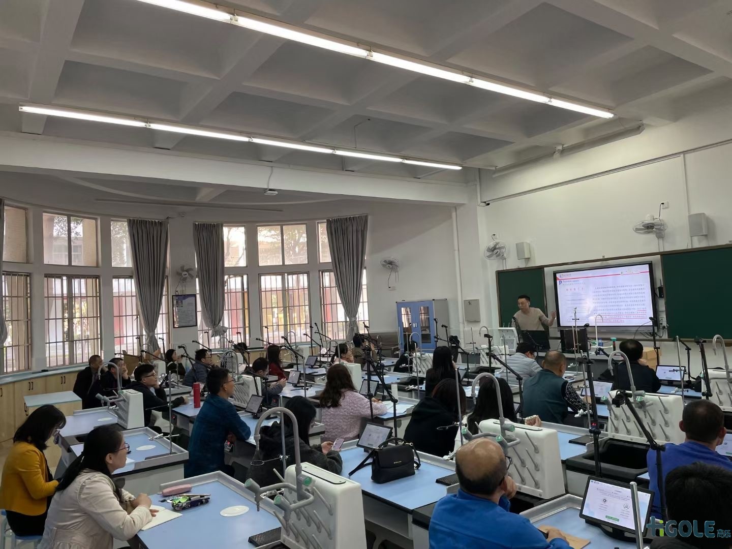 定制工业平板电脑