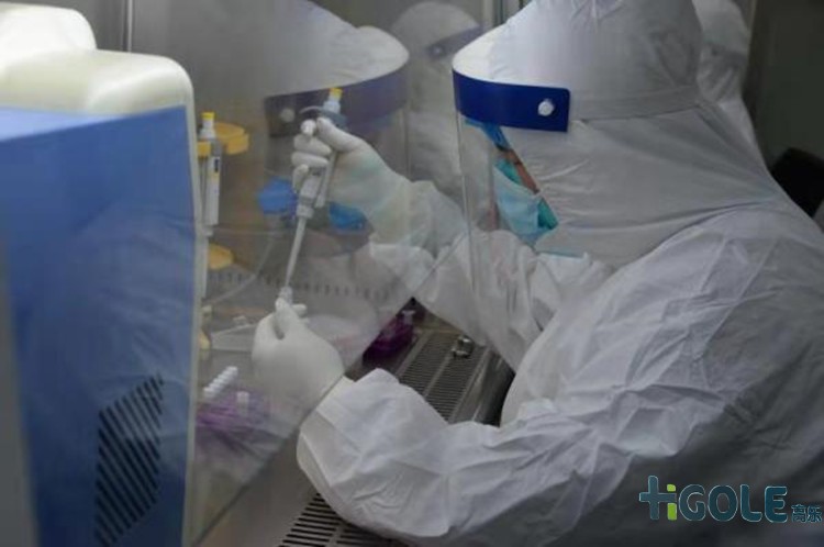 医疗触屏一体机