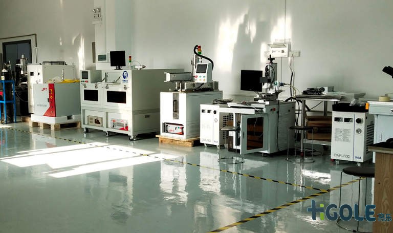 工业触控电脑一体机