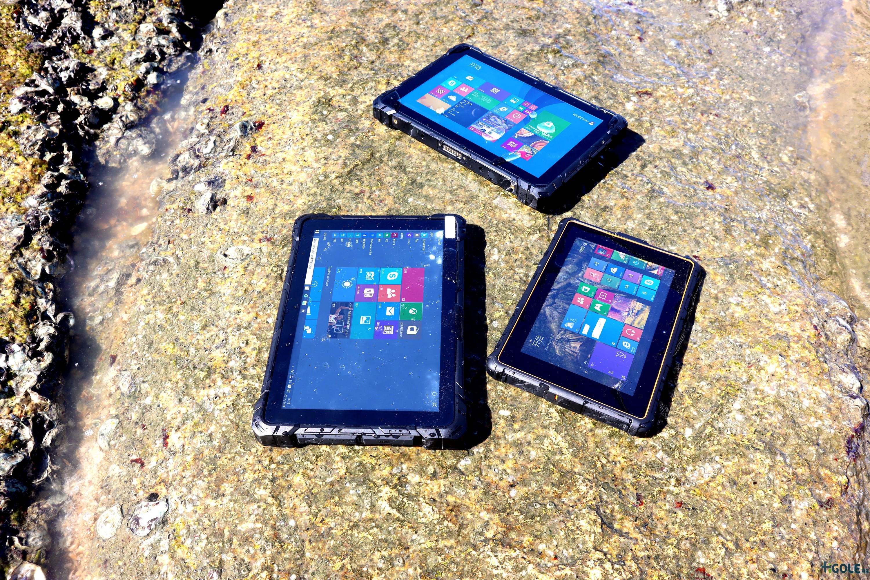 户外工业平板电脑