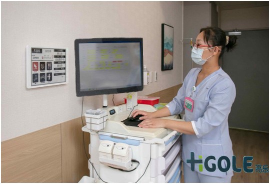 嵌入式一体机电脑